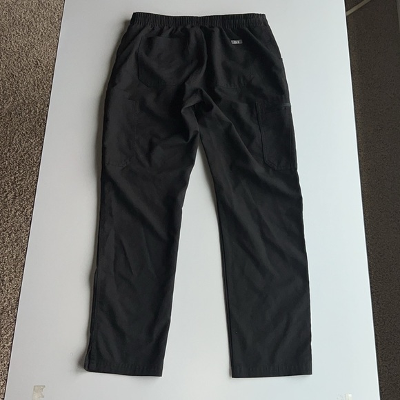 Figs Scrub Pants - Picture 2 of 5